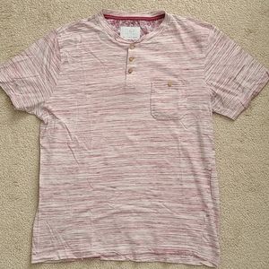 D&F short sleeve Henley w/Pocket